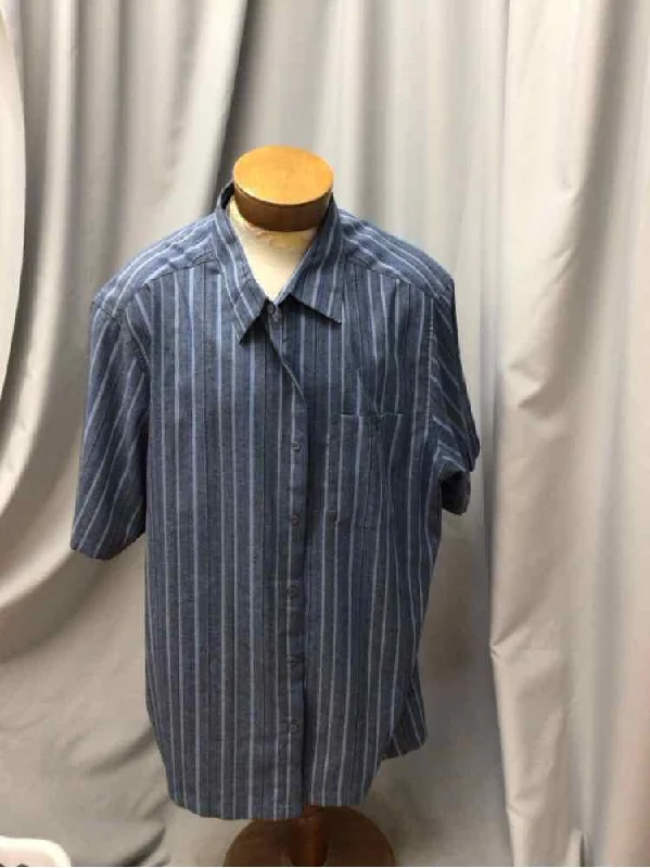 SIZE 3 X HAGGAR Men's SHIRTS