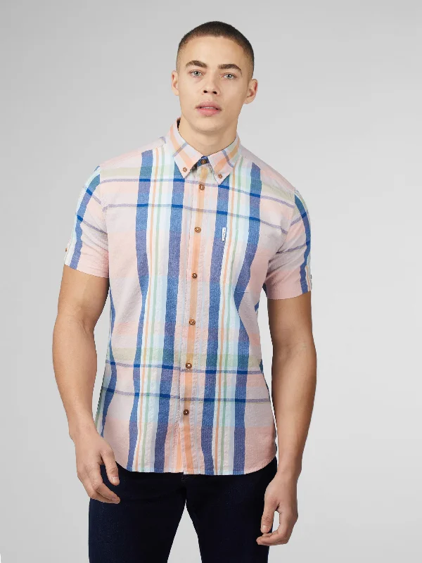 Signature Seersucker Check Shirt - Pale Pink