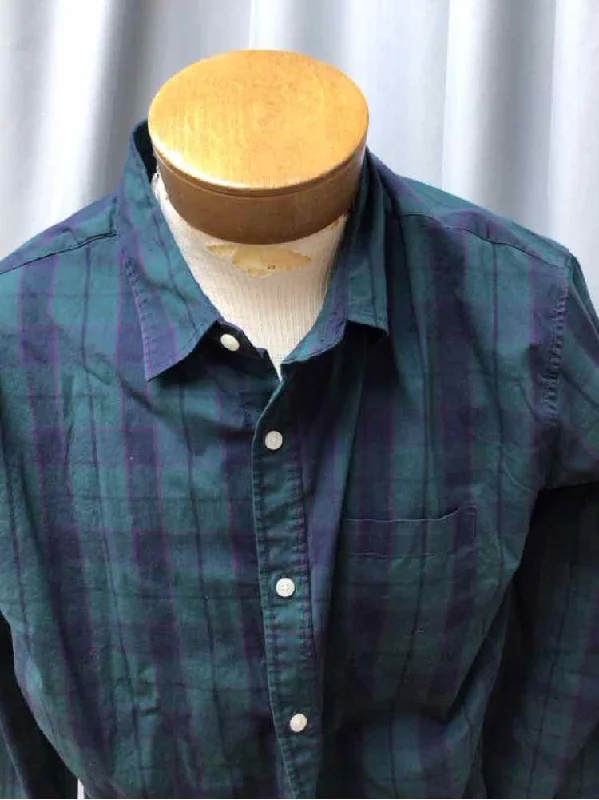 SIZE X LARGE GAP Men's SHIRTS